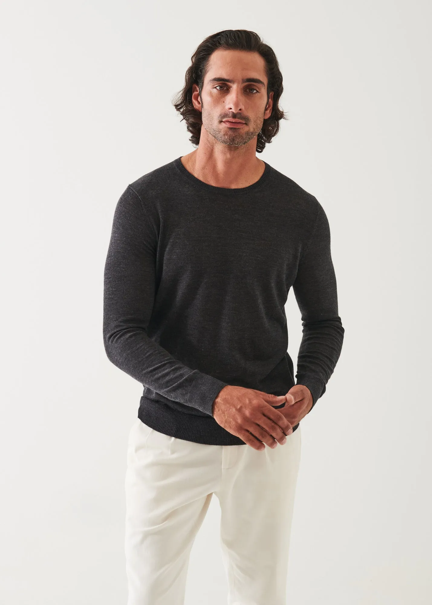 FINE GAUGE MERINO WOOL CREWNECK