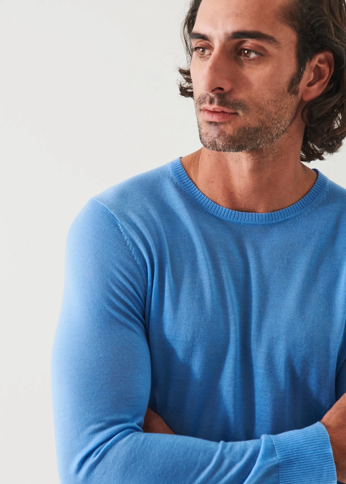 FINE GAUGE MERINO WOOL CREWNECK