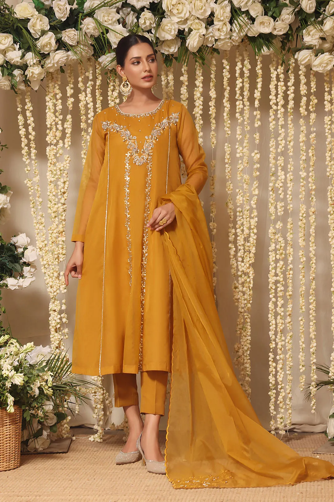 Handwork Embroidered 3pc Suit | NIKHAAR | S202260