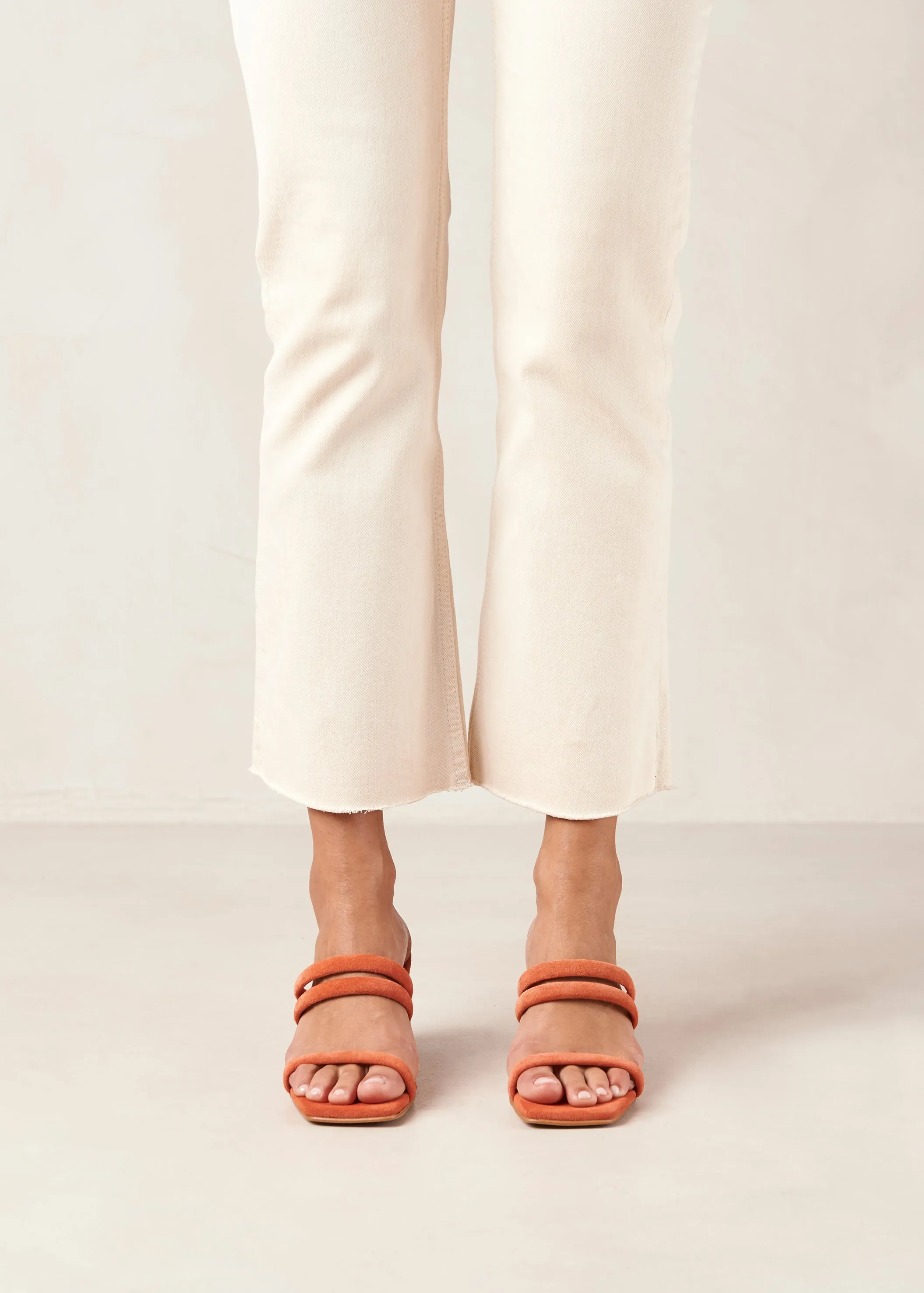 Indiana Pomelo Orange Leather Sandals