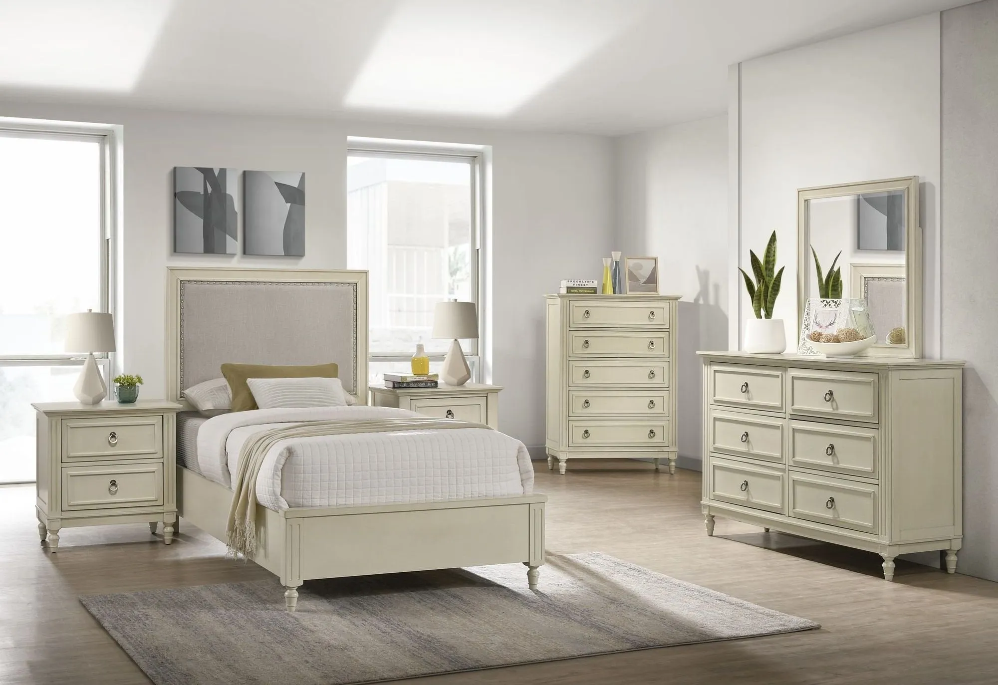 Ispurli White 5 Drawer Chest