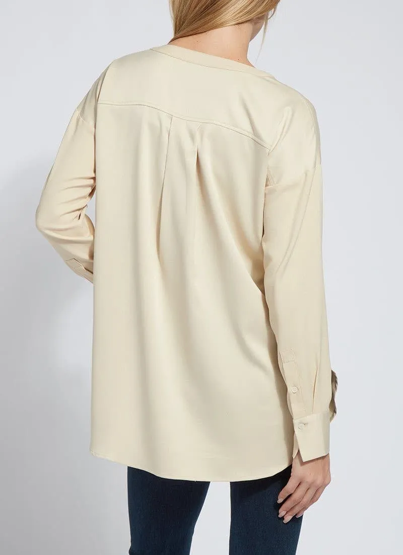 Lysse Token Pull Over Top in White Chocolate