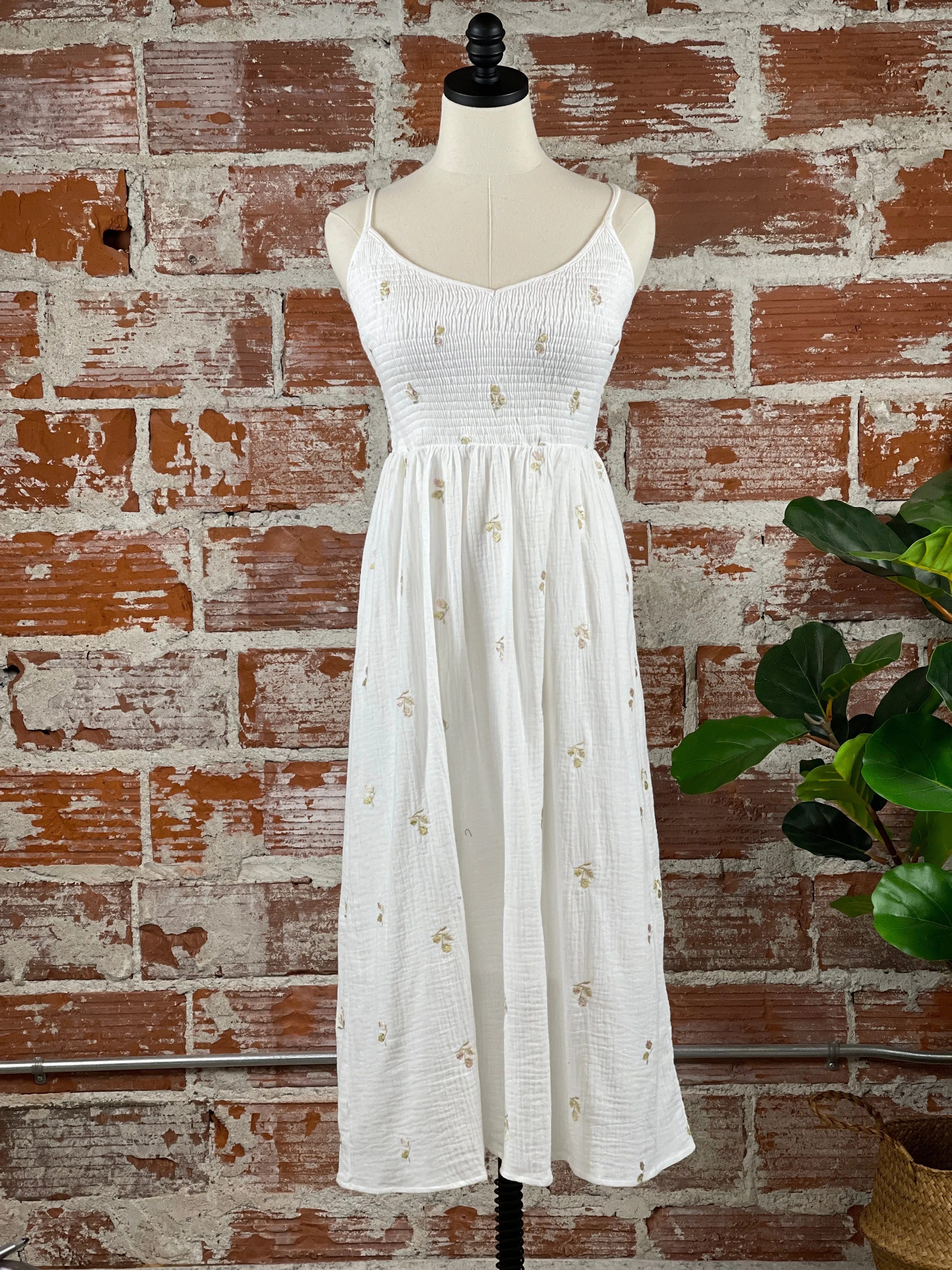 Mary Beth Embroidered Dress in Off White