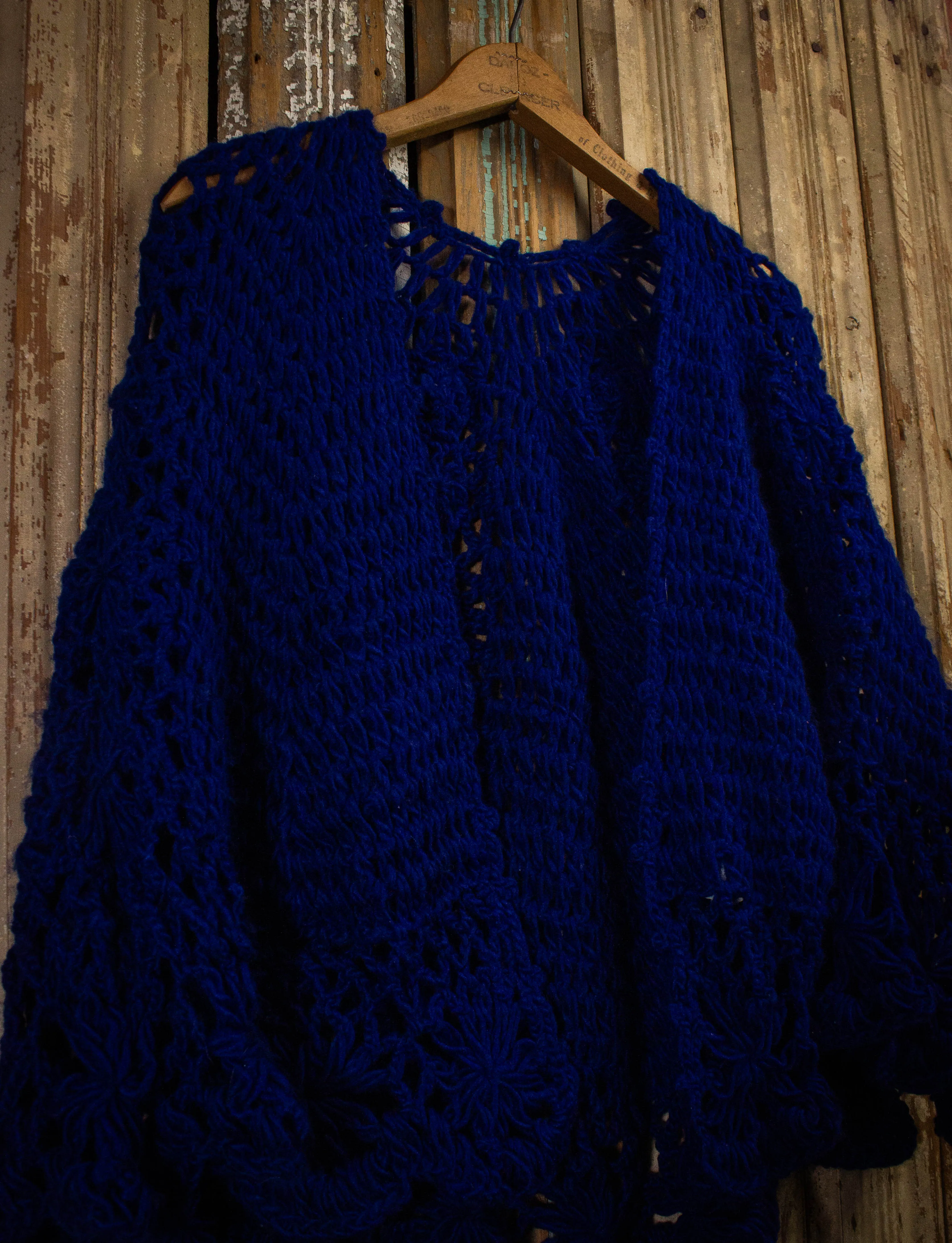 Vintage 60s Celebritees Blue Shawl Medium