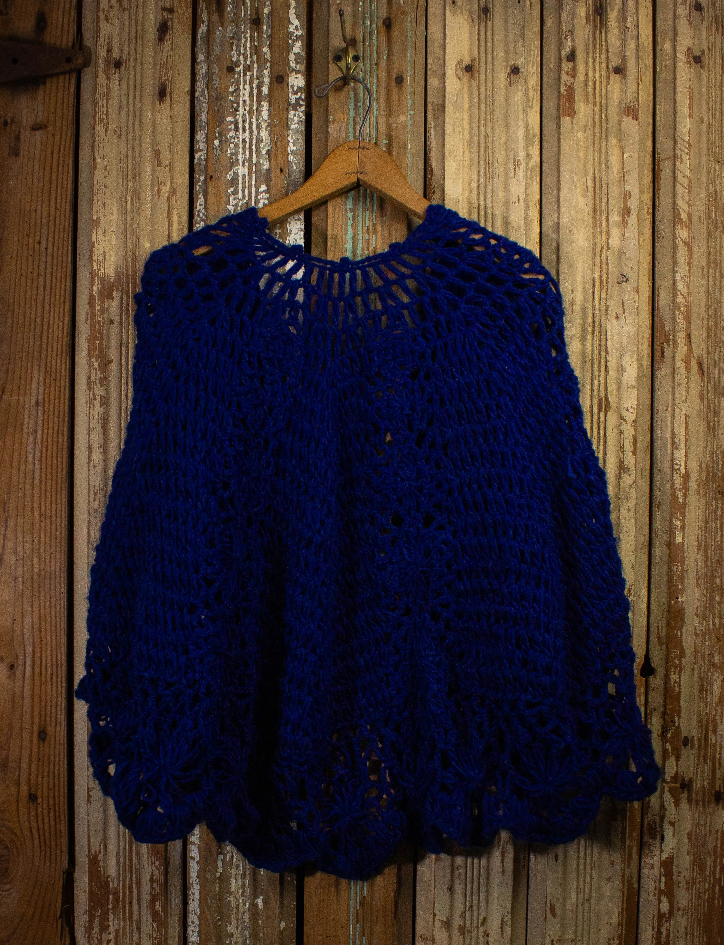 Vintage 60s Celebritees Blue Shawl Medium